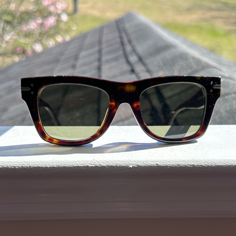 Céline Tortoiseshell Square Sunglasses Brown Italy Designer Classic UV